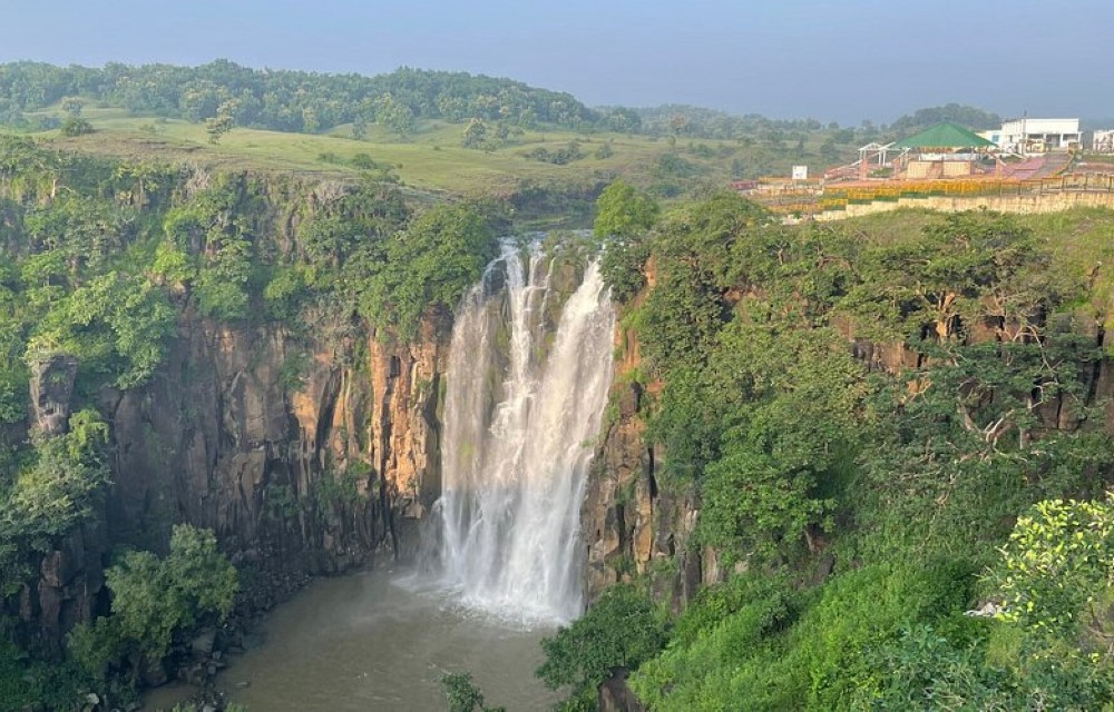 Patalpani Water Falls in Bhopal Pictures
