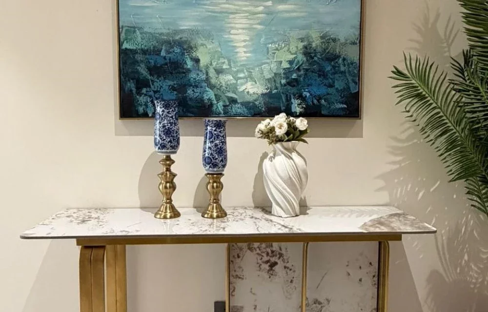 Gallery Picture