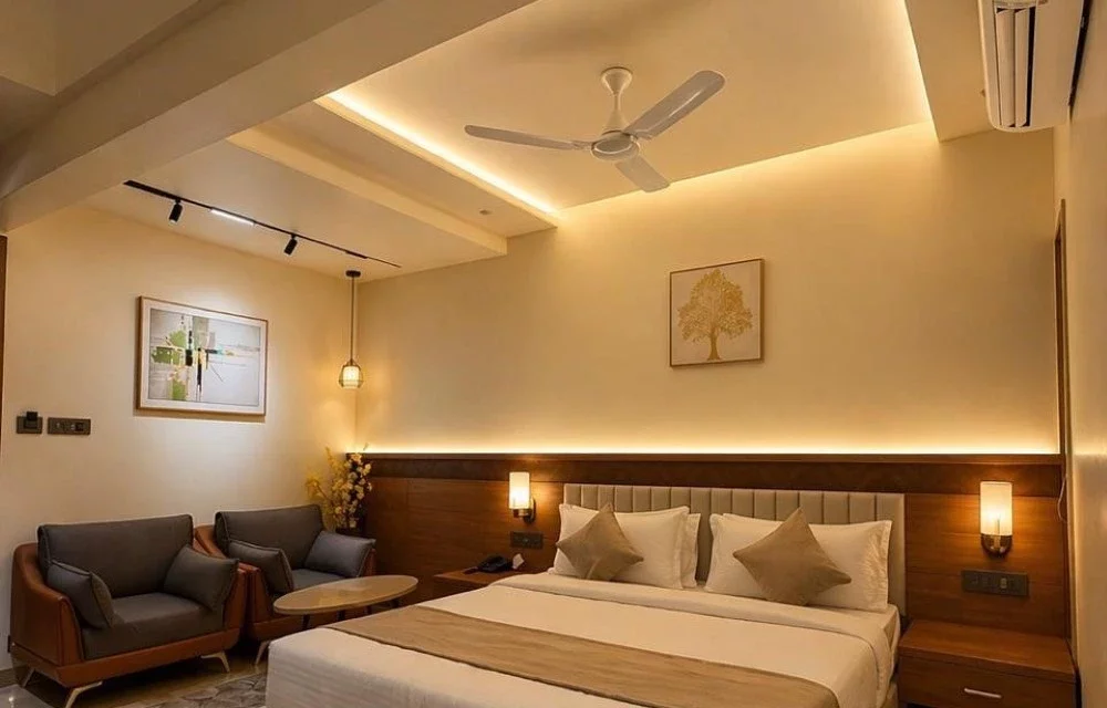 Suite Room in Bhopal City at The Olive Tree